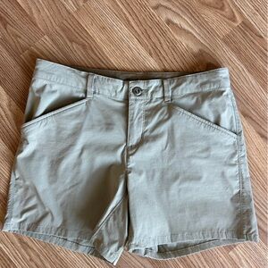 Patagonia Women's Light Tan Cargo Shorts